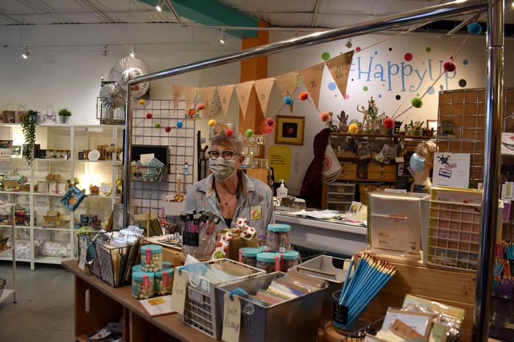 11-25 Shop Local Melissa