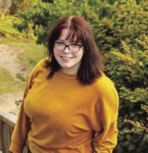 06 COM Hailey Minkle.jpg