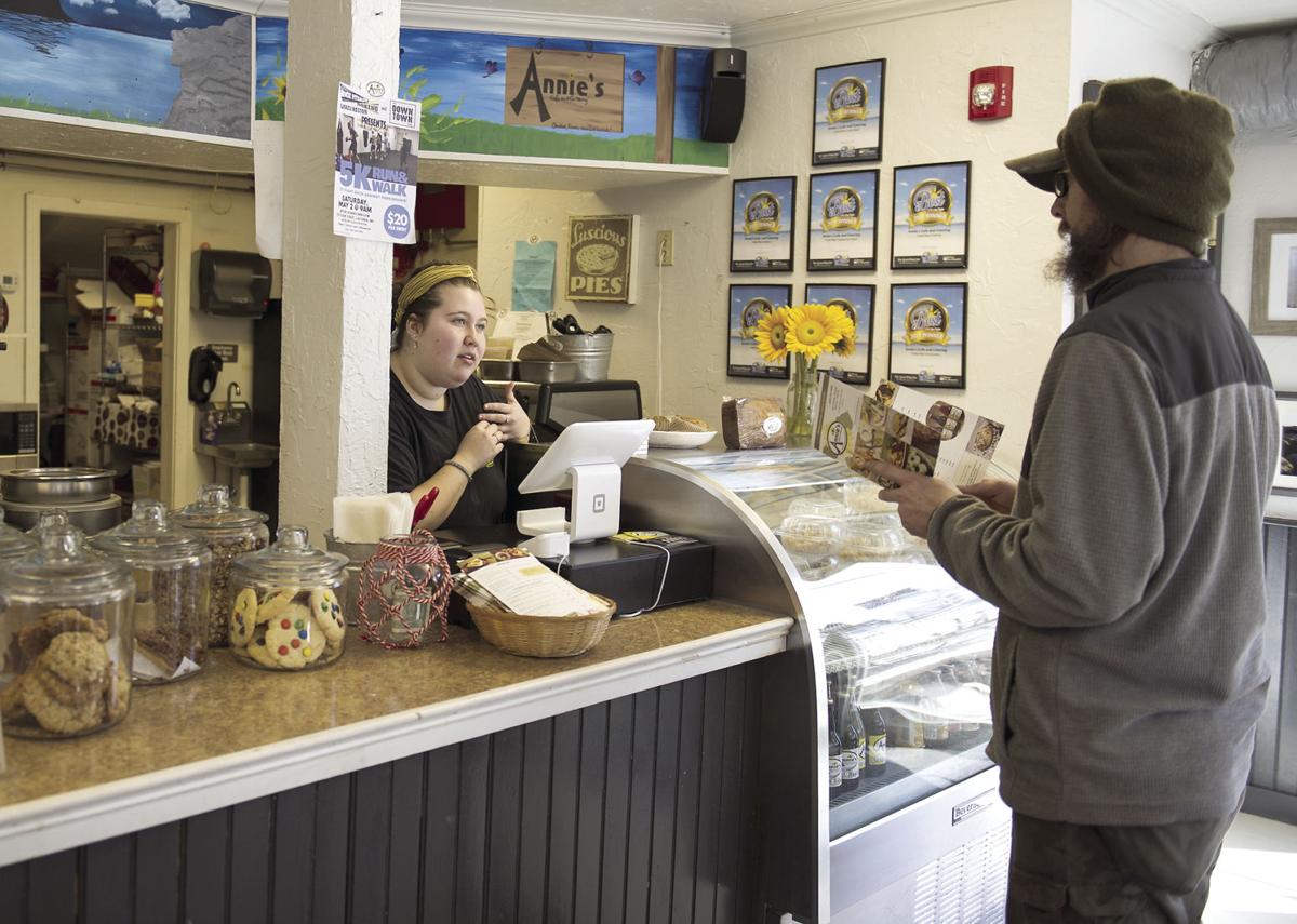 While Restaurants Reel Supermarkets Race To Keep Up With Demand Local News Laconiadailysuncom