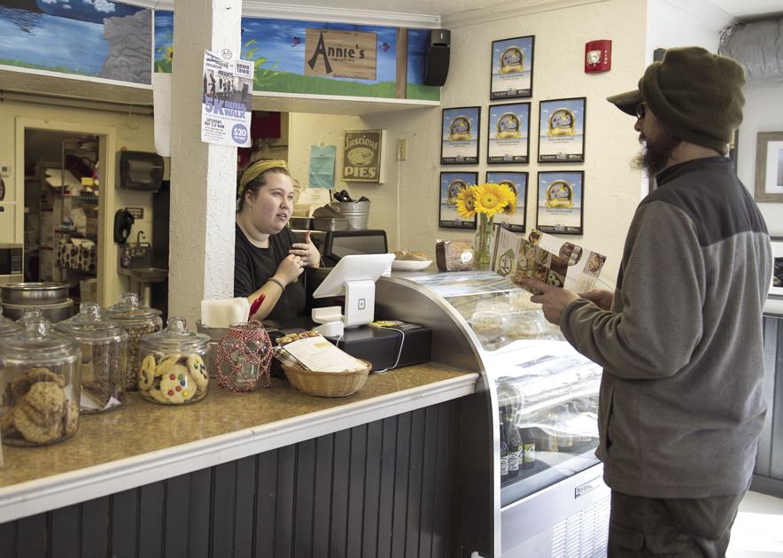 While restaurants reel, supermarkets race to keep up with demand