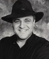 Dave Andrews will bring comedy and music to the Pitman's stage