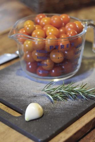 09-17 Tomatoes ingredients