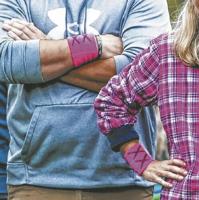 Sununu sides with First Amendment rights in Bow parents’ pink armband protest