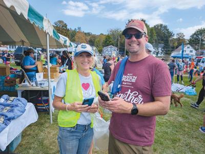 marathon volunteers