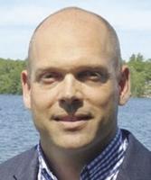 Chris Adams of RE/MAX Bayside top 7 agent in New England for May 2021