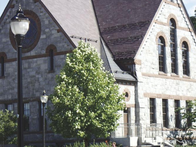 9-20 FALL Tulip tree 'Emerald City'.jpg