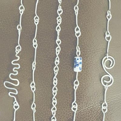 Chain bracelet making class in Meredith