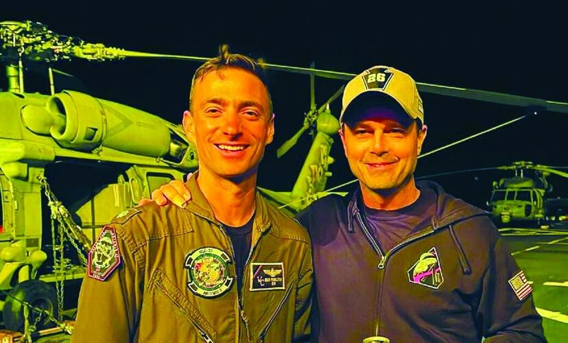 Cmdr. Kevin Ringelstein and Reid Wiseman
