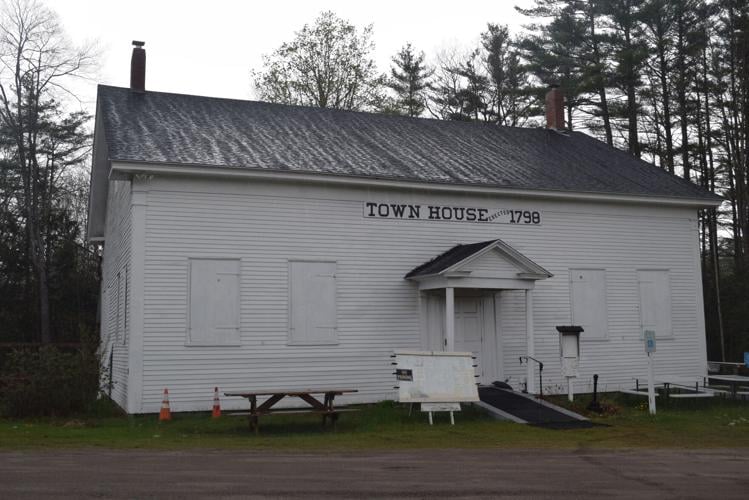 historic New Hampton Town House