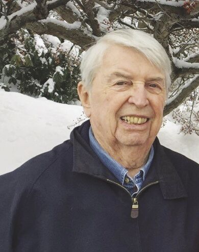 Leo B. Sanfaçon, 90