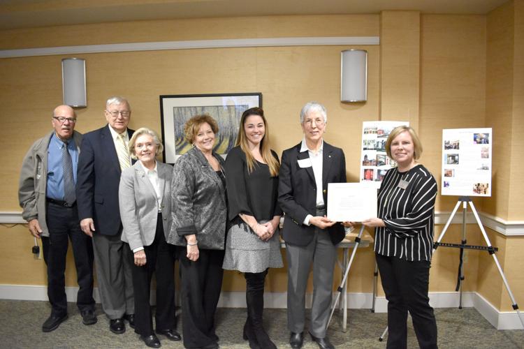 11-30 Gilda's Club group