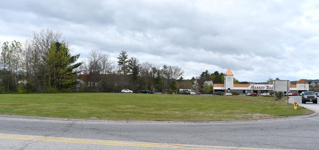 05-16 Tilton Liquor Store lot