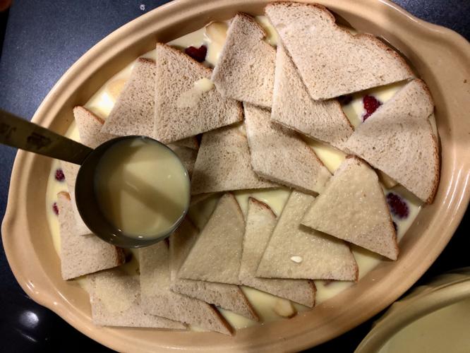 05-27 Bread pudding ladle