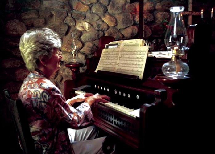 07-20 CHU Valerie organ