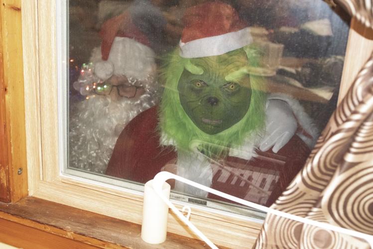 Santa and the Grinch