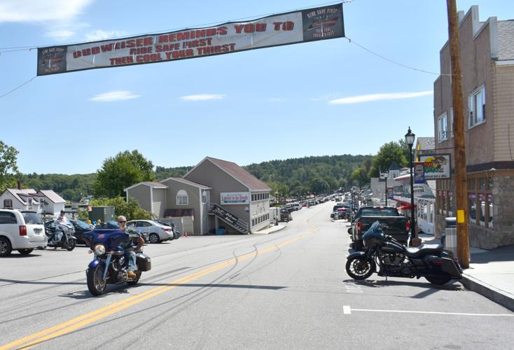 08-22 Weirs motorcycles 1