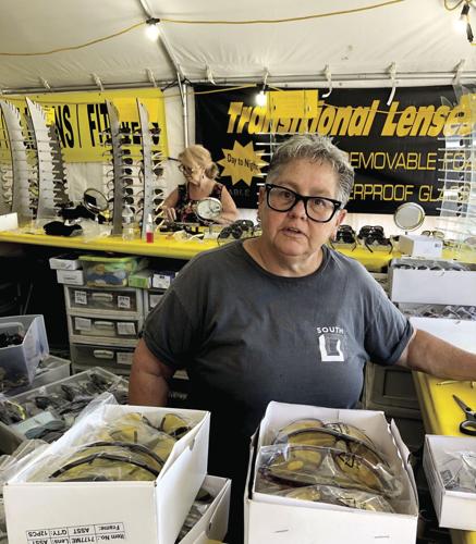 Weirs-Glasses Vendor