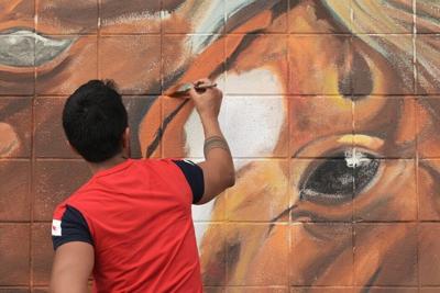 A few commissions, contracts or cancellations can dramatically change an artist's annual earnings.