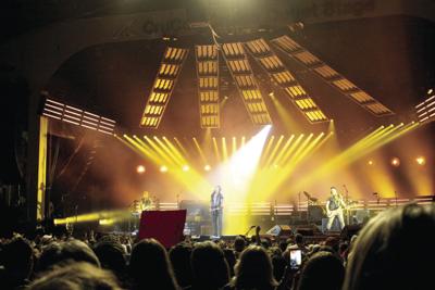 KEITH URBAN, BNH PAVILION