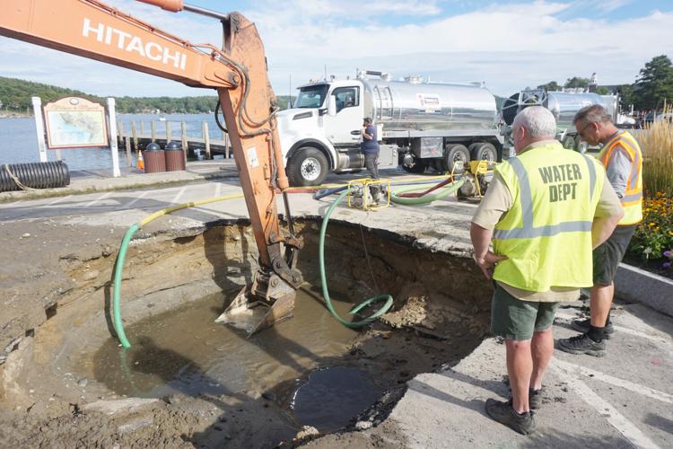 Sewer hole