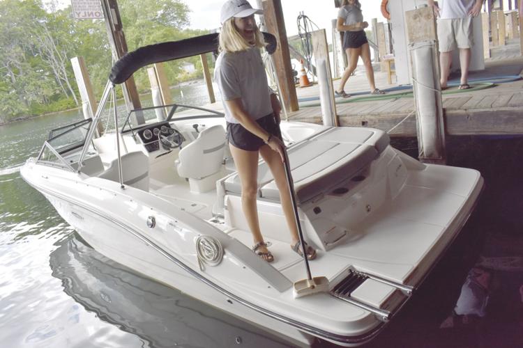 Boat Rentals Julianna