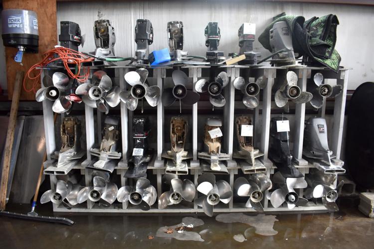 10-12 Boating outdrives