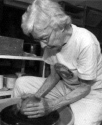 11-08 Obit Betsy.jpg