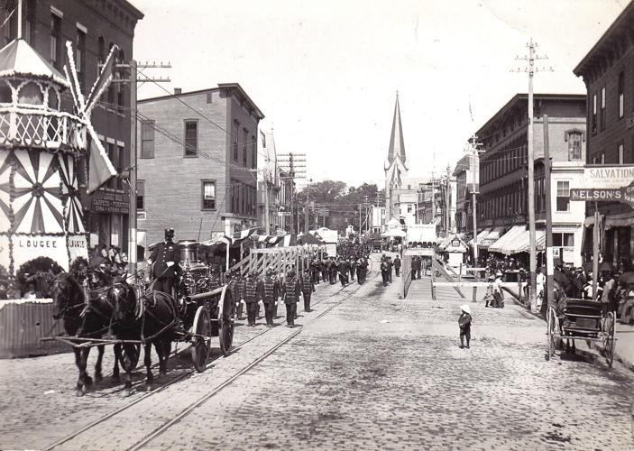 1901 parade