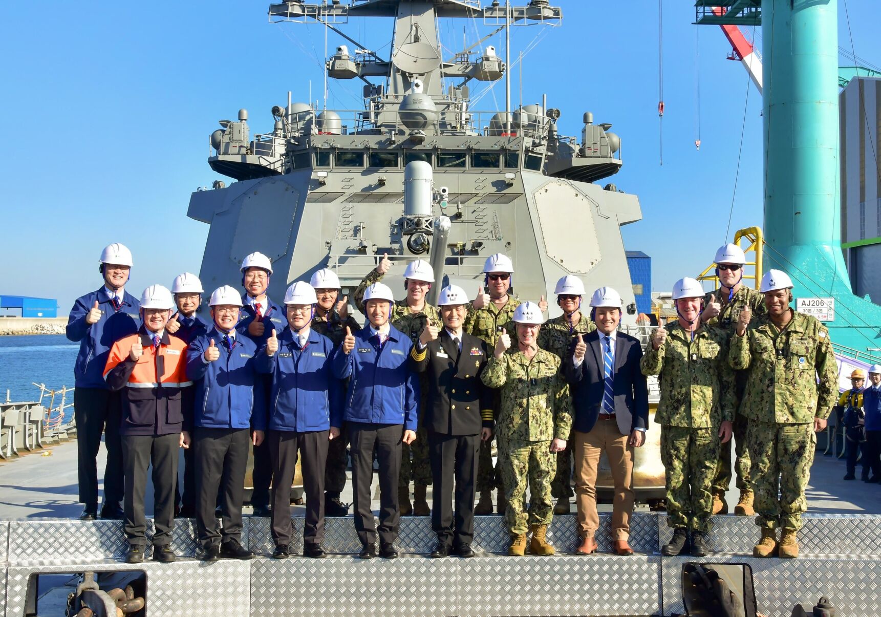 U.S. Chief of Naval Operations Visits HD Hyundai Heavy Industries and Confirms World-Class Naval Shipbuilding Capabilities