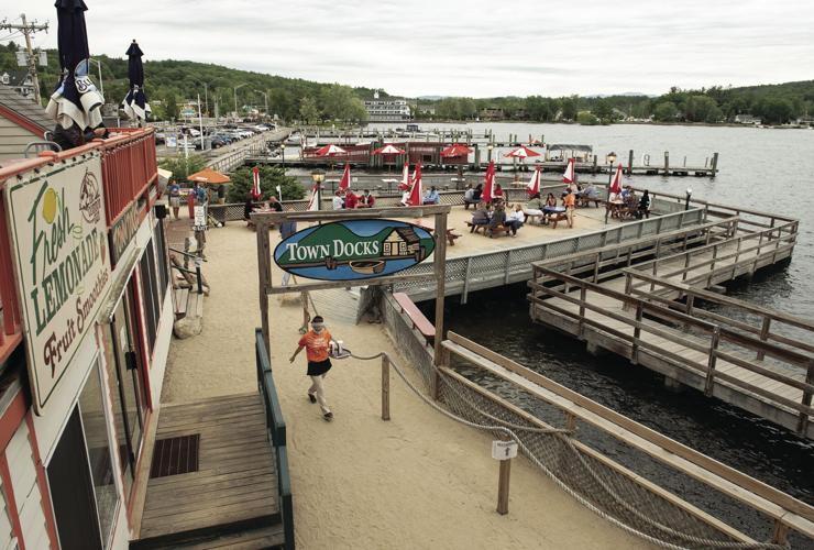 06-13 BOATING LakeDining_10Jun20582689.jpg