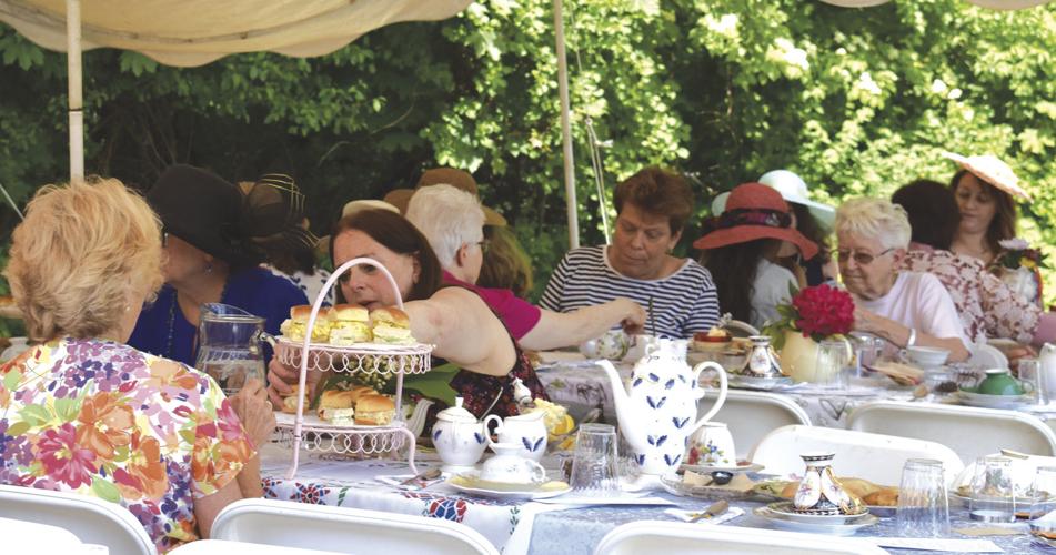 07-03 Guests enjoy Tea 2019.jpg