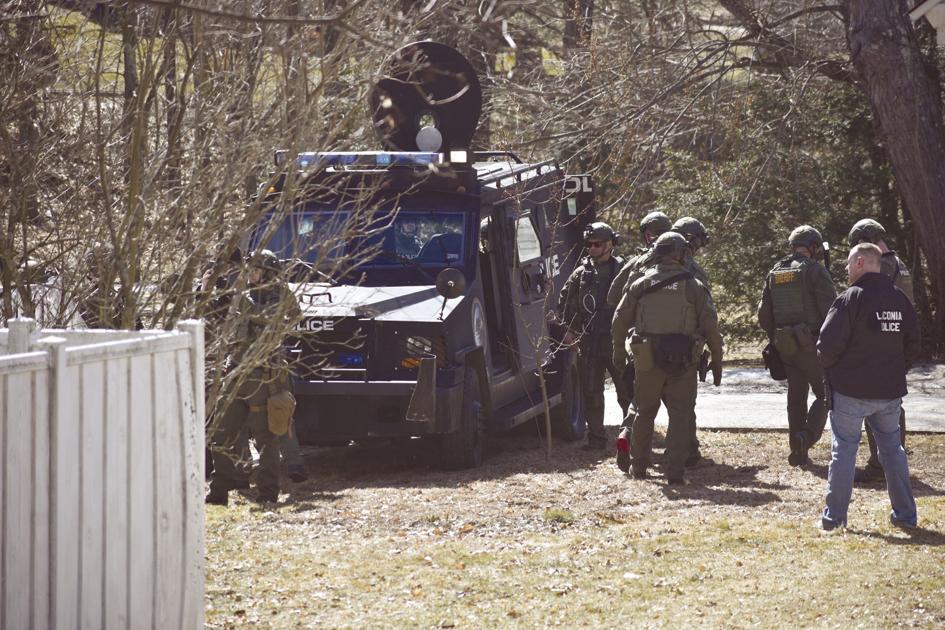 Police arrest 3 in drug raid