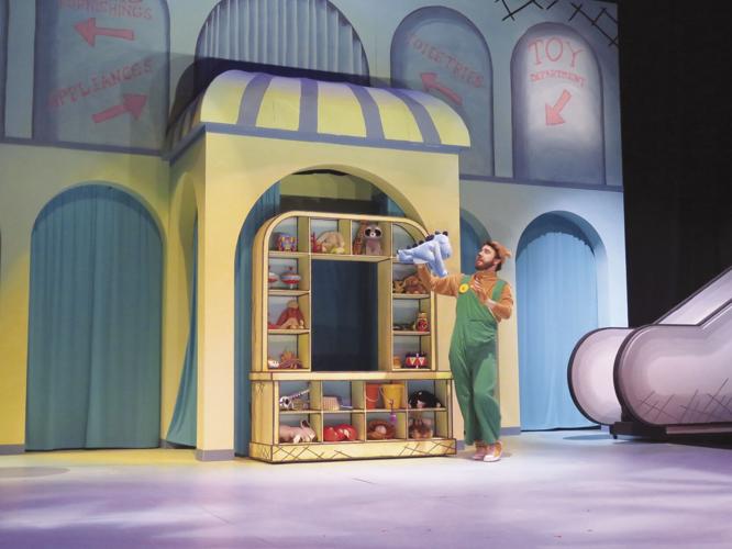Jakov Schwartzberg as Corduroy