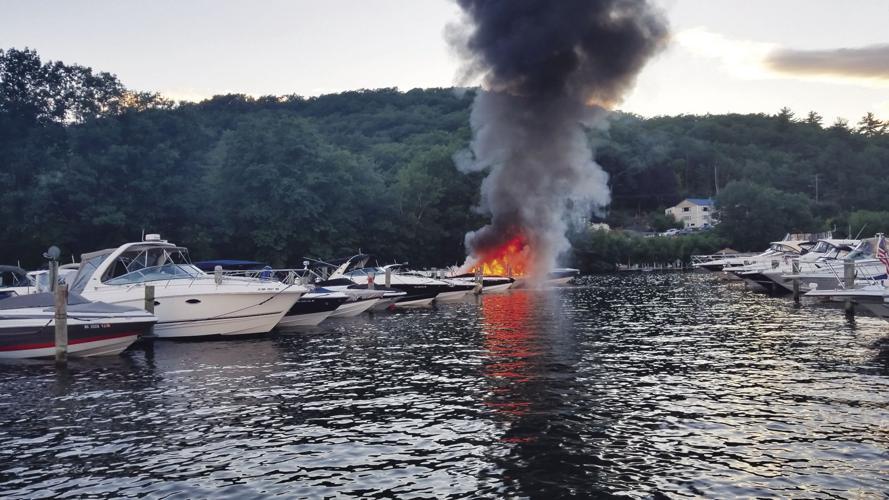Boat fire 2