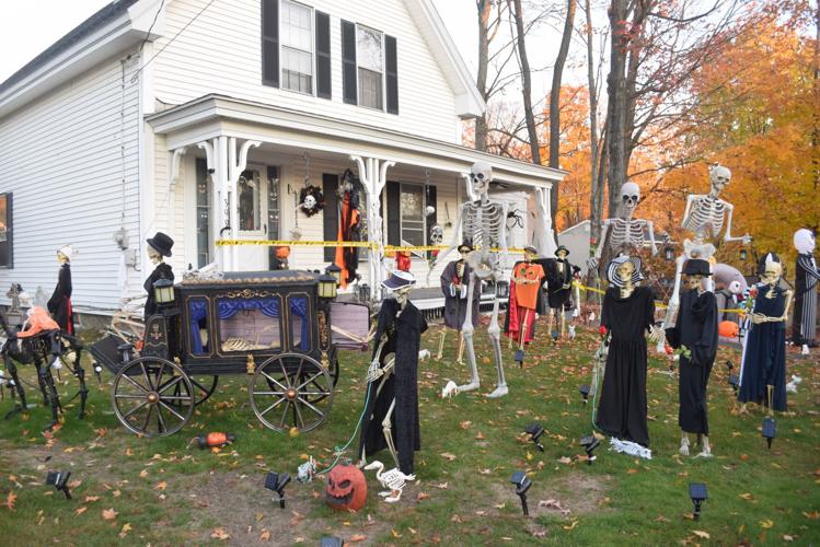 Dapper skeletons