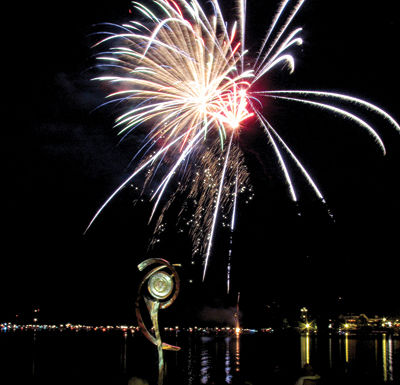 Meredith to host fireworks July 4