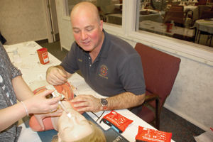 Life-saving training - Narcan kits given to the public along with hands-on demonstration