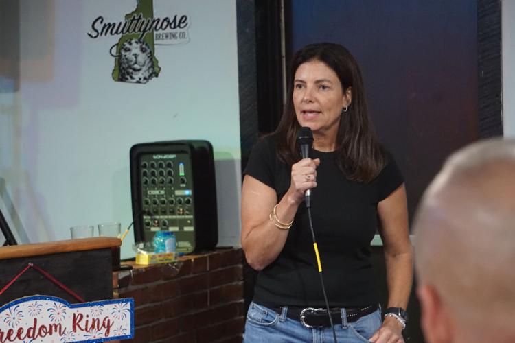 Kelly Ayotte at Paugus Bay Pub