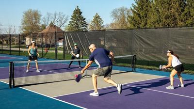 6 tips to avoid pickleball injuries