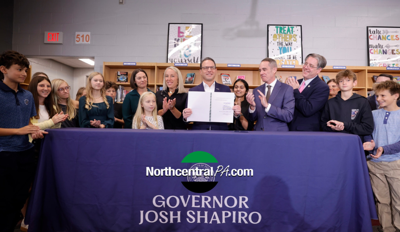 Gov. Shapiro signs bell-to-bell school cell phone ban into law