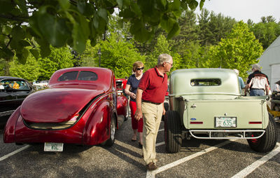 Abbot-Downing’s truck - Gilford Cruise Night attracts rare vehicle which was built in 1923