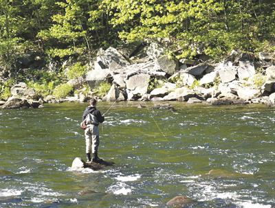 05 OUTDOORS-Fly-Fishing-in-Pemi-River-in-Bristol-NH