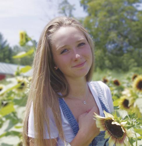 06 COM Mollie Durand.jpg