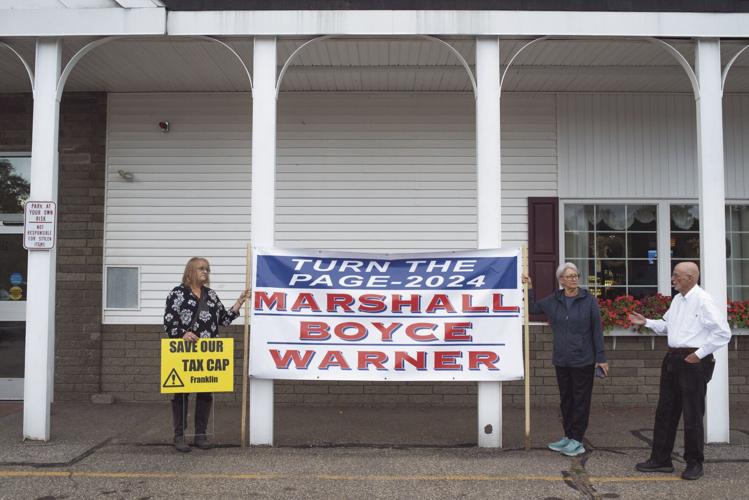 Debbie Auger and Kathy Rago