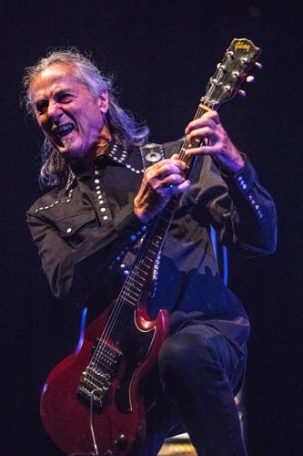 Barry Goudreau