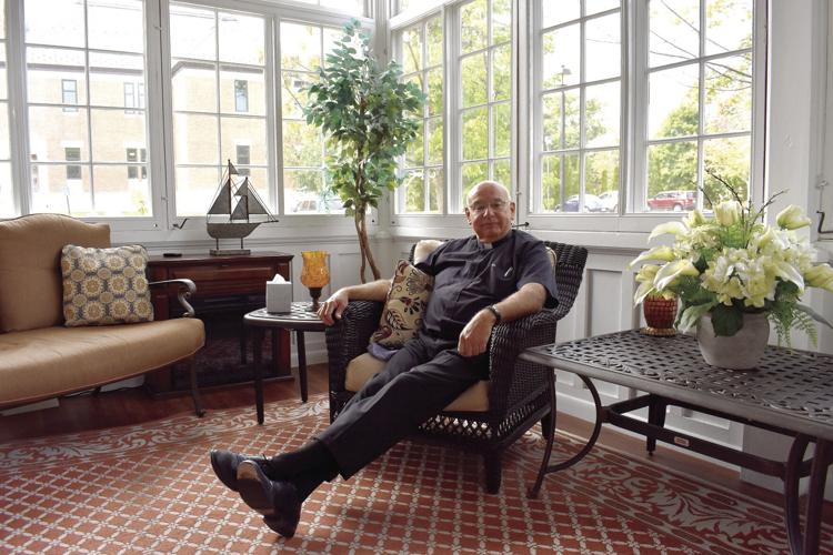 09-16 Busiel House sun porch