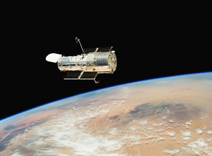 nasa-hubble-space-telescope-c3b_heA8194-unsplash