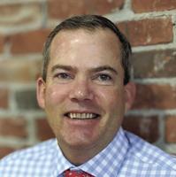 Scott Knowles of RE/MAX Bayside receives awards from RE/MAX New England