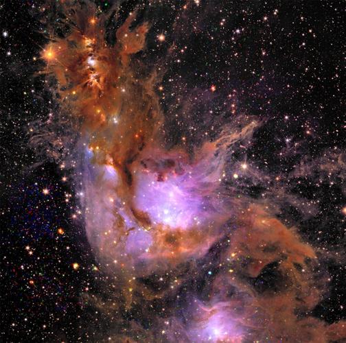 Space scientists share four seasonally-themed cosmic wonders