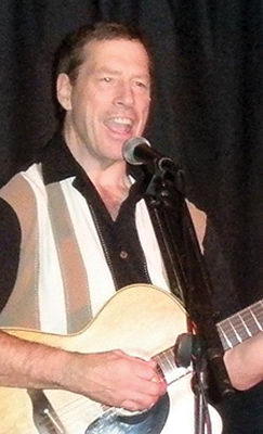 Musician Bob Rutherford to perform at Taylor Community on Oct. 12